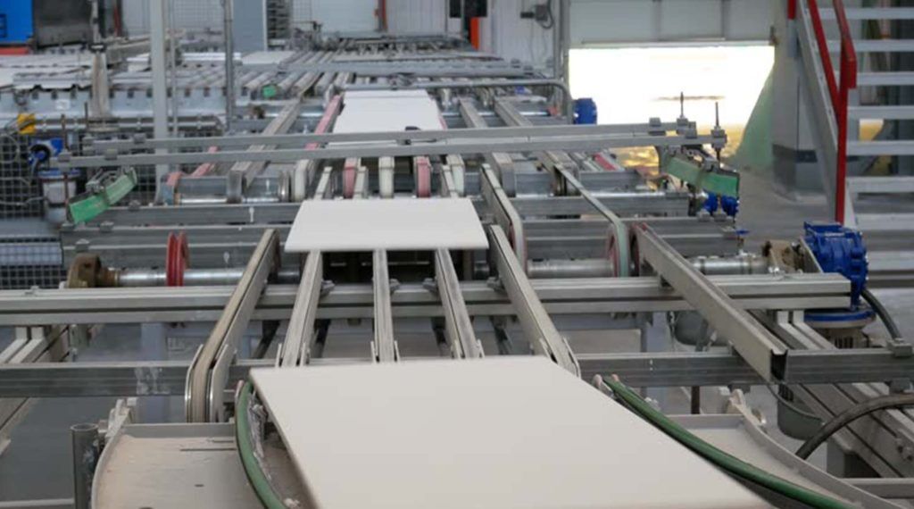 صدای پای تولید در مازندران| فصل بنگاه داری بانک ها پایان می گیرد