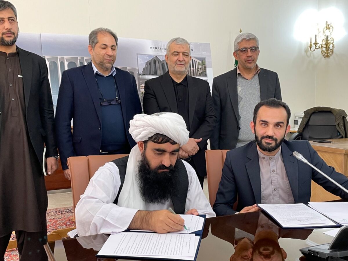 اولین قرارداد ریلی میان ایران و افغانستان امضا شد| ایجاد کنسرسیوم زیرساخت‌ ریلی افغانستان