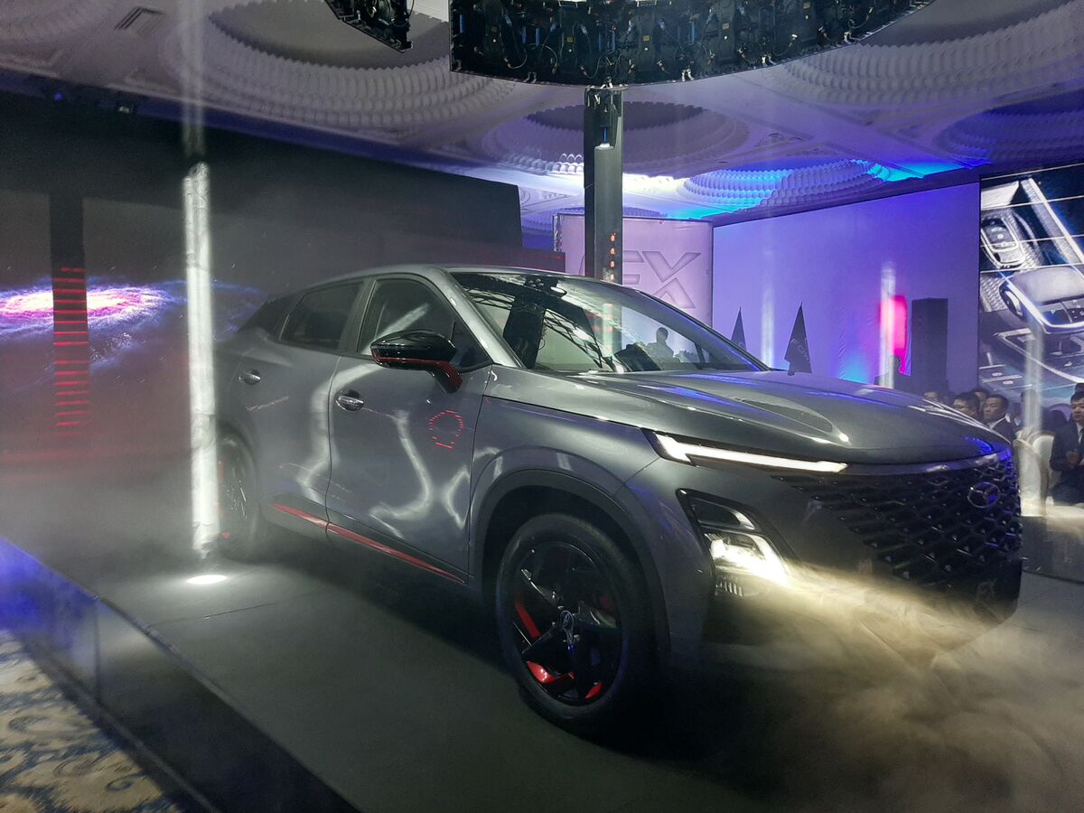 فونیکس «اف ایکس» ایمن ترین کراس اوور رونمایی شد| چهارمین محصول جدید مدیران خودرو در راه بازار