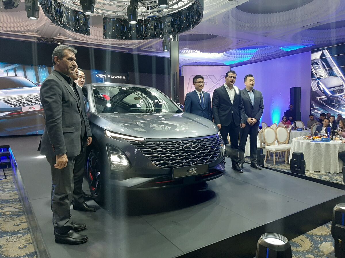 فونیکس «اف ایکس» ایمن ترین کراس اوور رونمایی شد| چهارمین محصول جدید مدیران خودرو در راه بازار