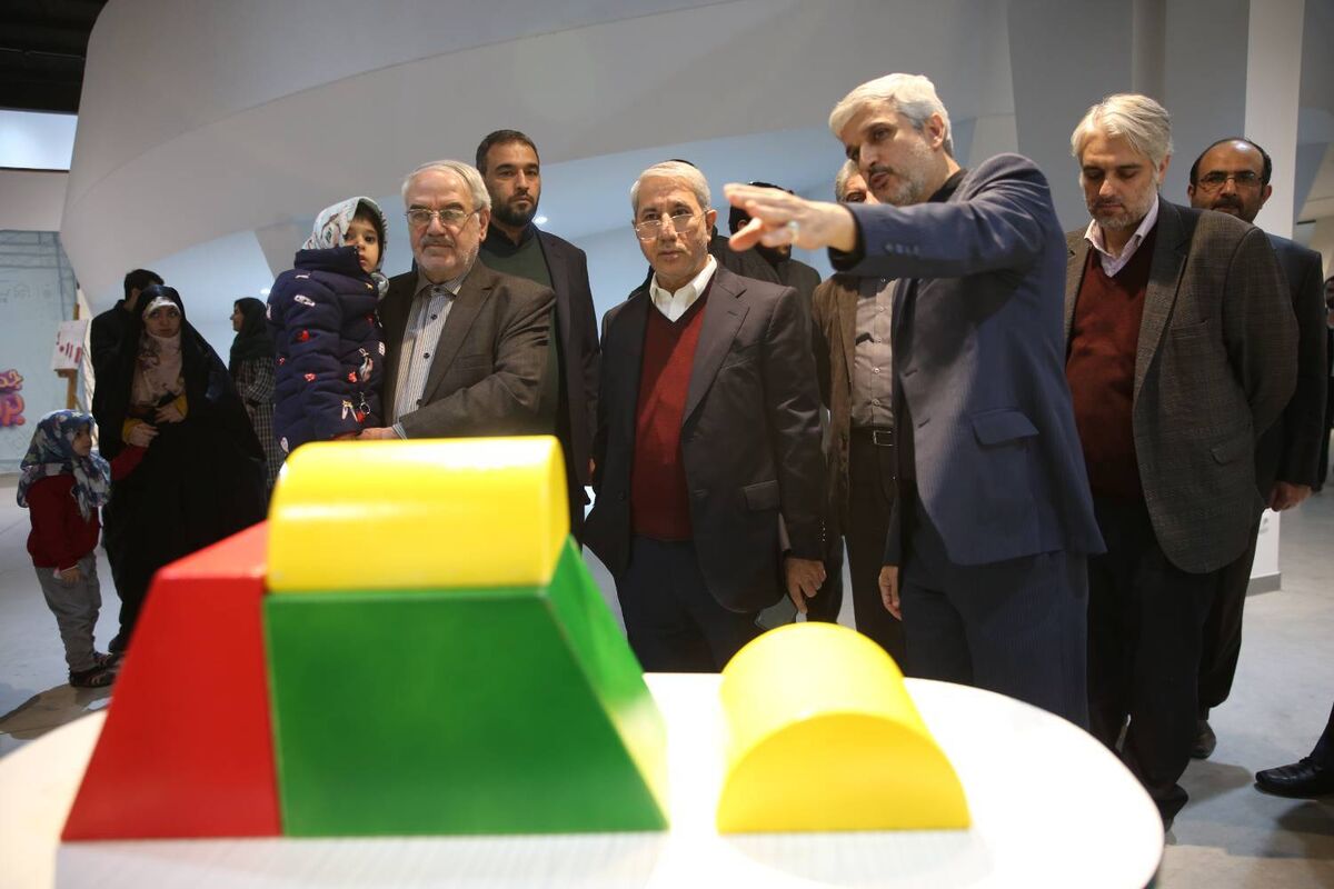 حمایت ستاد اجرایی فرمان امام از ایدههای برتر در زمینه تسهیل فرزندآوری