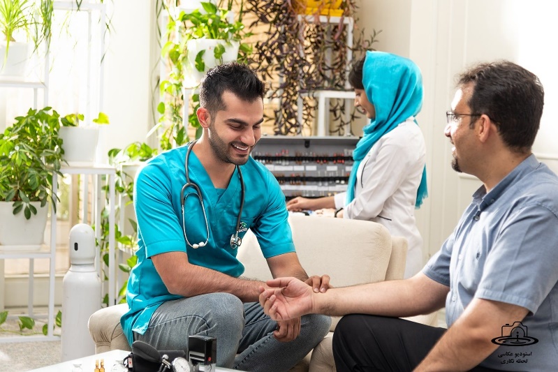 معرفی هر چه بهتر کلینیک های درمانی با نمایش تیزر و عکاسی تبلیغاتی