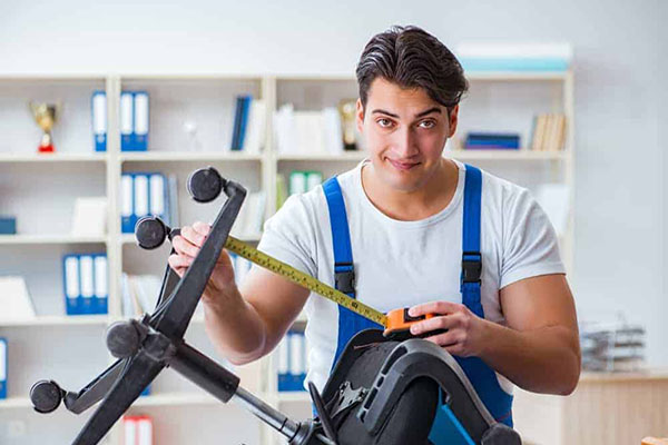 تعمیر یا تعویض صندلی اداری؟