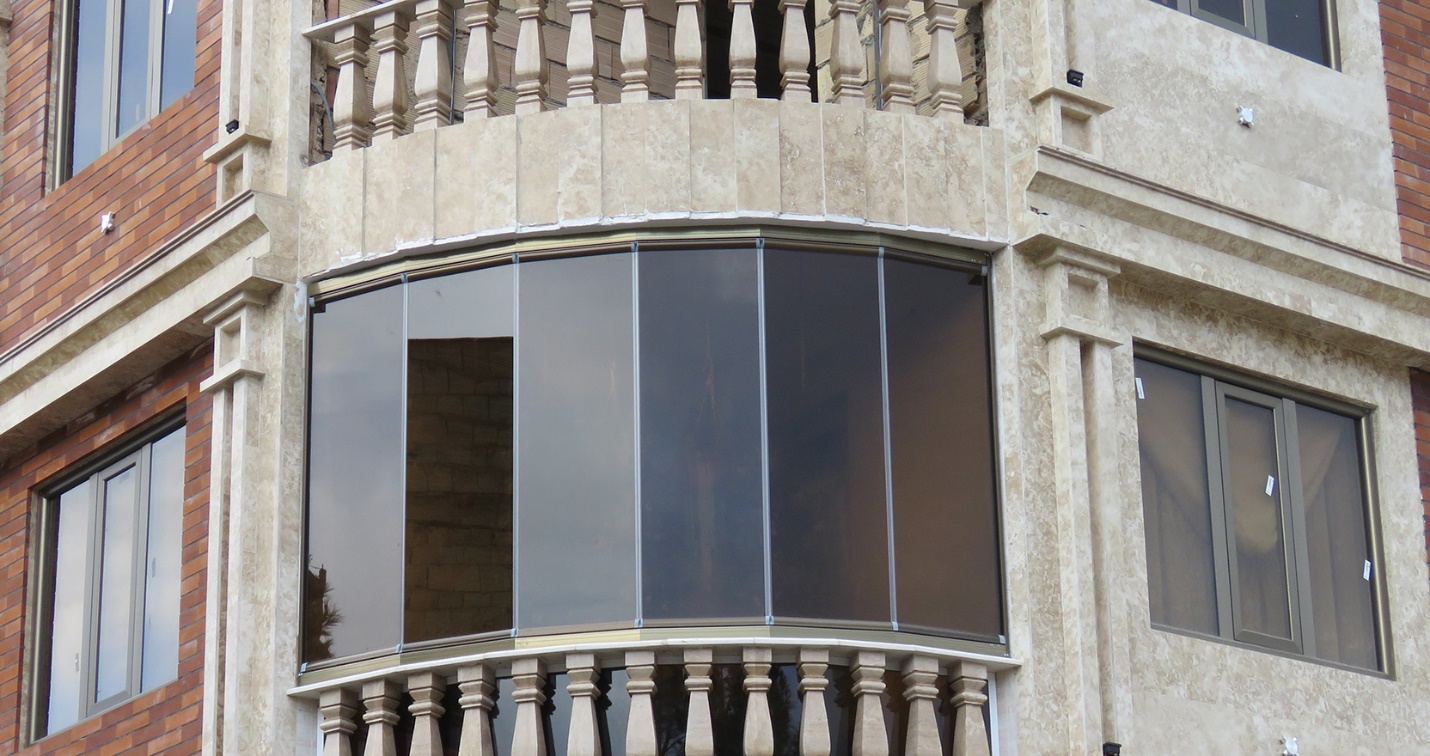 شیشه بالکن چیست و انواع آن کدام است؟