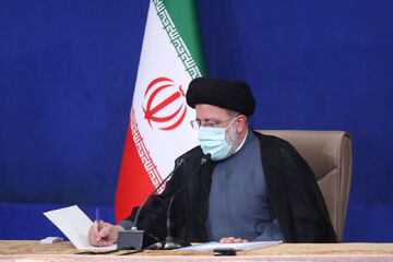 پرتاب موفق ماهواره نور۳ نشانه دیگری از شکست پروژه تحریم دشمن است