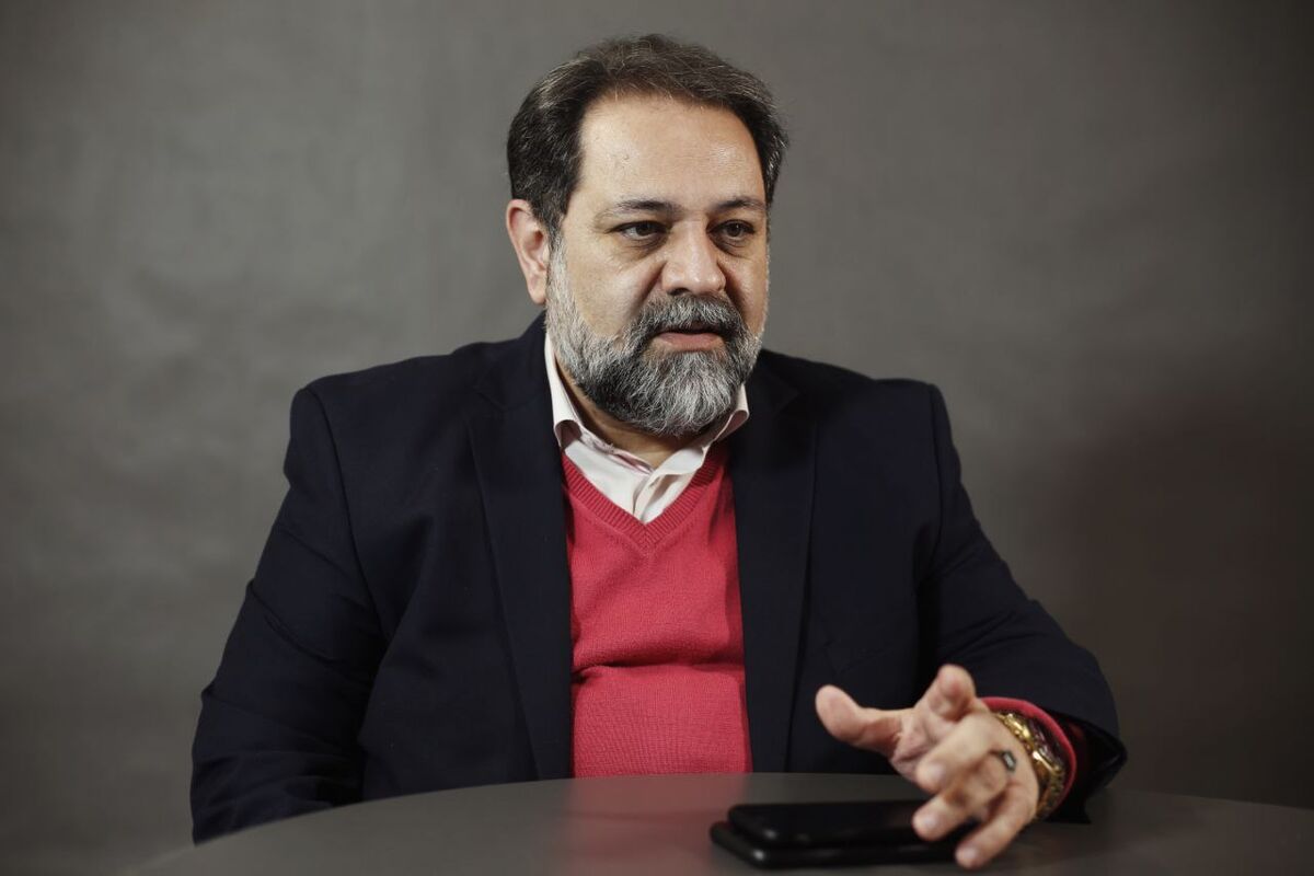 مسئولان به تاثیرات آتی تصمیمات خود واقف نیستند | تشدید رکود تورمی