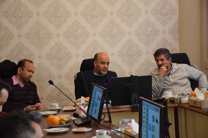 رونمایی از تراکتور شالیزار طراحی شده در تراکتورسازی برای اولین بار در کشور رونمایی از تراکتور شالیزار طراحی شده در تراکتورسازی برای اولین بار در کشور