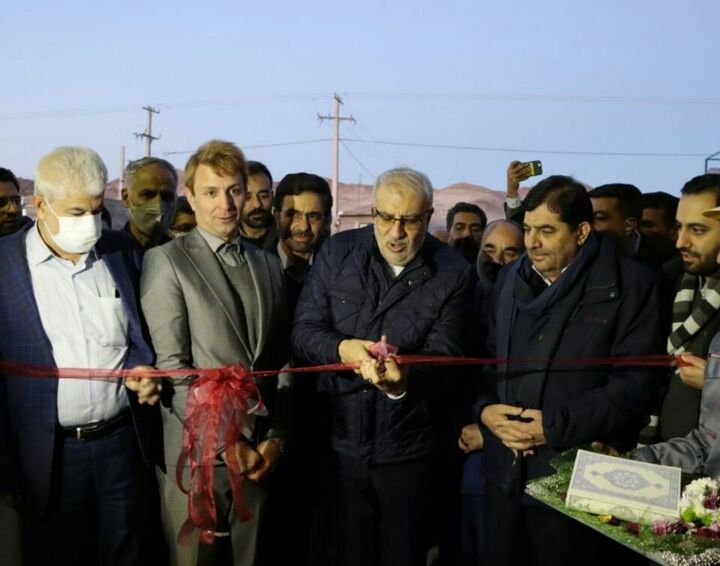 افتتاح کارخانه تولید انواع قیر در شهرک صنعتی کامبوزیا زاهدان  افتتاح کارخانه تولید انواع قیر در شهرک صنعتی کامبوزیا زاهدان