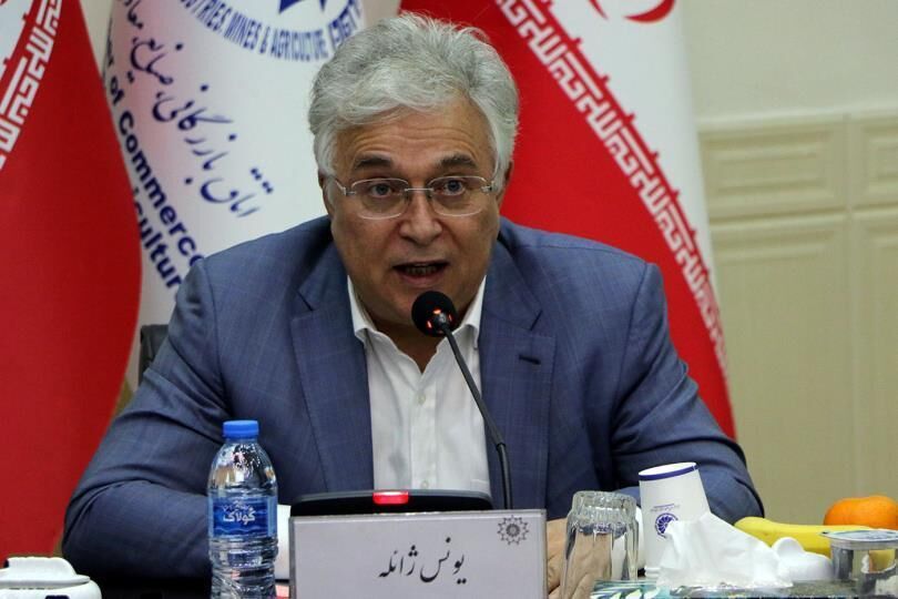 مشکل تامین نقدینگی واحدهای تولیدی باید حل شود| ضرورت هزینهکرد منابع بانک های خصوصی در استان