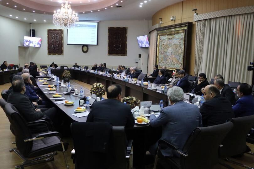 مشکل تامین نقدینگی واحدهای تولیدی باید حل شود| ضرورت هزینهکرد منابع بانک های خصوصی در استان