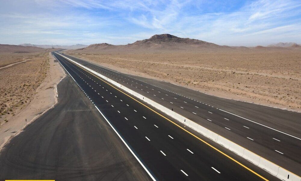 آزادراه شیراز - اصفهان همچنان در دست ساخت| انتظار افتتاح طولانی شد