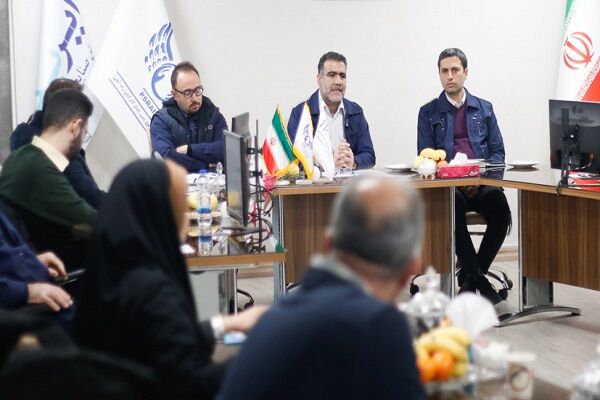 بدهی ۳۰۰۰ میلیارد ریالی دولت به «ایرید»| واردات سوزن ریلی با ارز دولتی به اسم قطعهسازی