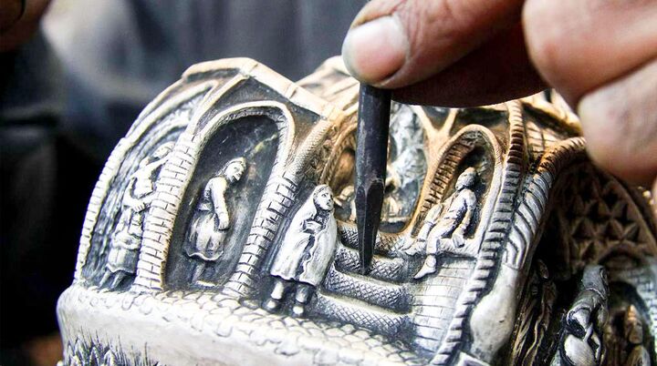 نبود ابزار صادرات برای صنایع دستی| دست صنعتگران زیر سنگ مشکلات مانده است نبود ابزار صادرات برای صنایع دستی| دست صنعتگران زیر سنگ مشکلات مانده است