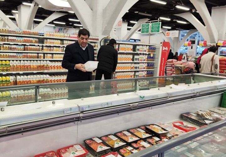 مخبر از چند فروشگاه زنجیرهای در اجرای طرح «فجر تا فطر» بازدید کرد مخبر از چند فروشگاه زنجیرهای در اجرای طرح «فجر تا فطر» بازدید کرد