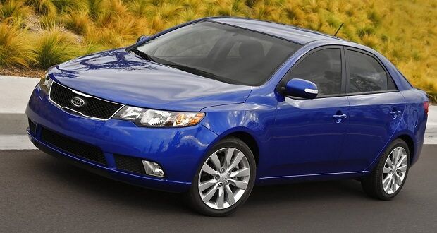 گرانی ۵۰ تا ۲۰۰ میلیون تومانی خودروهای خارجی| ارزانی در بازار خودرو ایجاد می شود؟