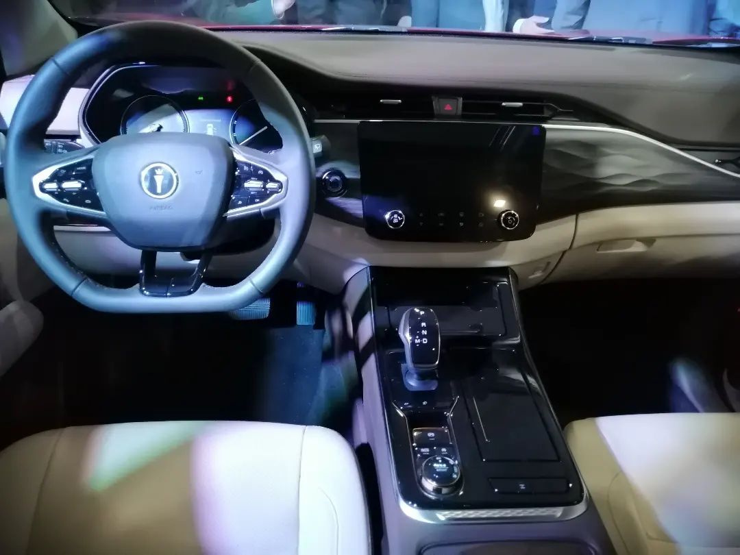 فیس لیفت نیسان ترا با ظاهر چینی در ایران|اس یو وی جدید سال آینده به بازار می آید