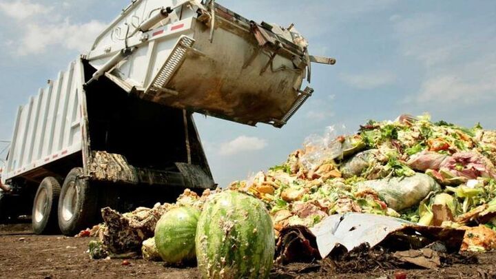 فرآوری منفی با ناوگان فرسوده حمل و نقلی؛ محصول کشاورزان تبدیل به زباله می شود