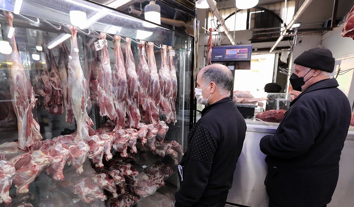 قیمت اقلام اساسی در استان سمنان| تن ماهی ۹۰ هزار تومان قیمت خورد