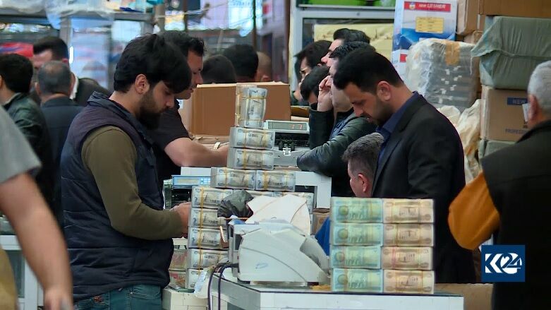 اهداف واشنگتن از محدودیت دلاری بر عراق| پیامدهای استفاده از یوآن در مبادلات بغداد