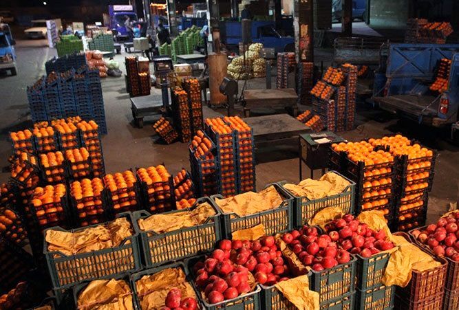 ۲۹۲ هزار تن محصولات کشاورزی از مرز مهران به عراق صادر شد