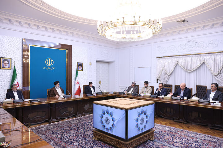 مهار تورم و رشد تولید برنامه دائم دولت تا تحقق آن است مهار تورم و رشد تولید برنامه دائم دولت تا تحقق آن است
