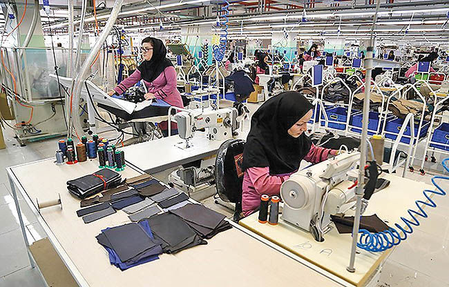 ۹۰ تولیدکننده پوشاک استان بوشهر تشکیل تعاونی می دهند