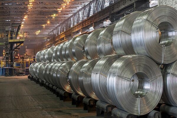 وضع تحریم های گسترده کانادا علیه واردات آلومینیوم و فولاد روسیه