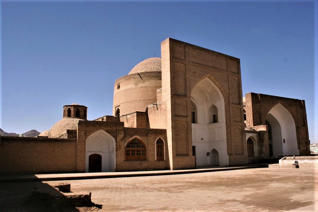 قطب تولید زعفران جهان مسافران را فرا میخواند| ۳۵۰ جاذبه گردشگری تربت حیدریه در معرض دید گردشگران