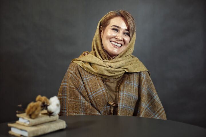 گره عشق با تار و پود هنر پارچه بافی| پنج سال اول هیچ فروشی نداشتیم گره عشق با تار و پود هنر پارچه بافی| پنج سال اول هیچ فروشی نداشتیم