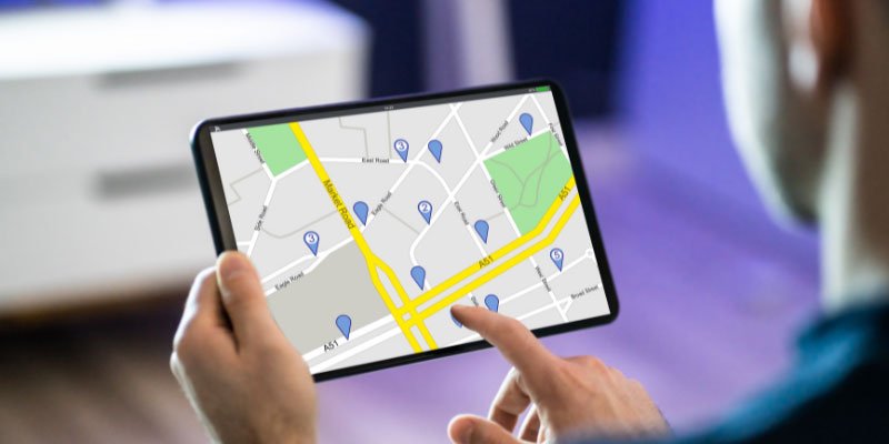 مهم ترین ویژگی ها و امکاناتی که یک ردیاب خودرو هوشمند در اختیار شما قرار می دهد چیست؟