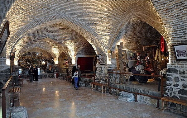 خراسان رضوی رنگین کمان موزه| اقتصاد گردشگری در موزهها پنهان مانده است