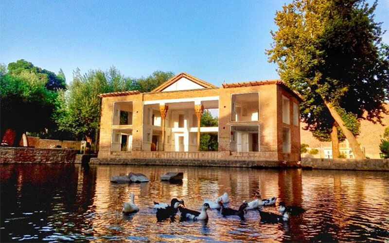 «جاده ابریشم» ظرفیتی برای توسعه اقتصاد گردشگری | سمنان در تب فقدان زیرساخت می سوزد