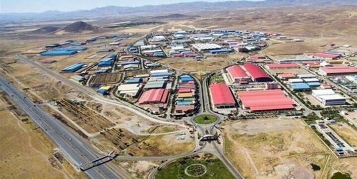 انعقاد ۹۶ فقره قرارداد در شهرک ها و نواحی صنعتی سیستان و بلوچستان