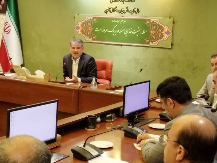بهبود معیشت و اقتصاد خانوار با بکارگیری تمام ظرفیتهای بخش کشاورزی بهبود معیشت و اقتصاد خانوار با بکارگیری تمام ظرفیتهای بخش کشاورزی