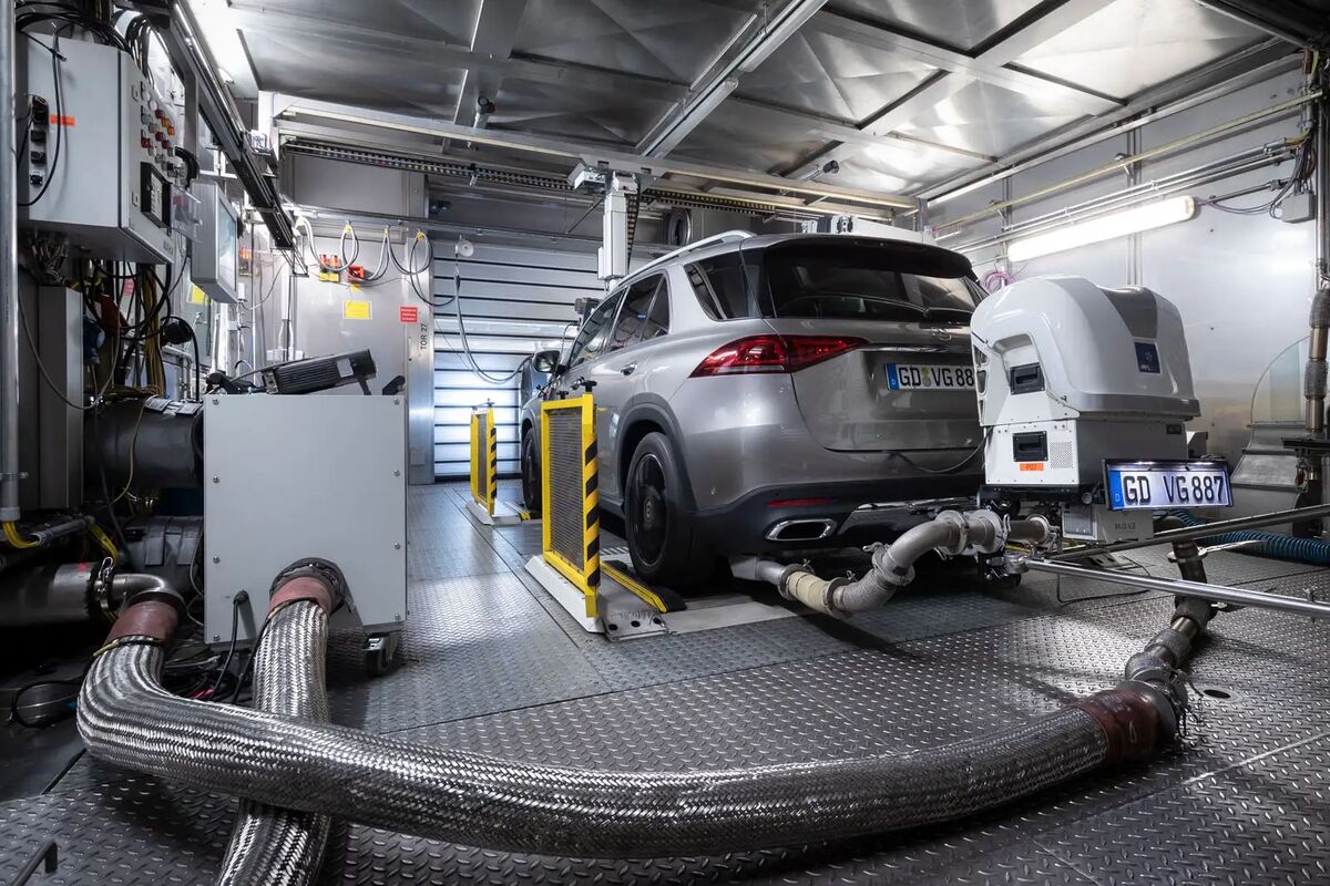 استاندارد یورو۷ خودروهای دیزلی اروپا را ۲ هزار یورو گران می کند| چالش خودروسازان اروپا با استاندارد