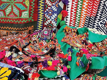 یک میلیارد و ۱۰۶میلیون تومان صنایع دستی در سیستان و بلوچستان فروش رفت