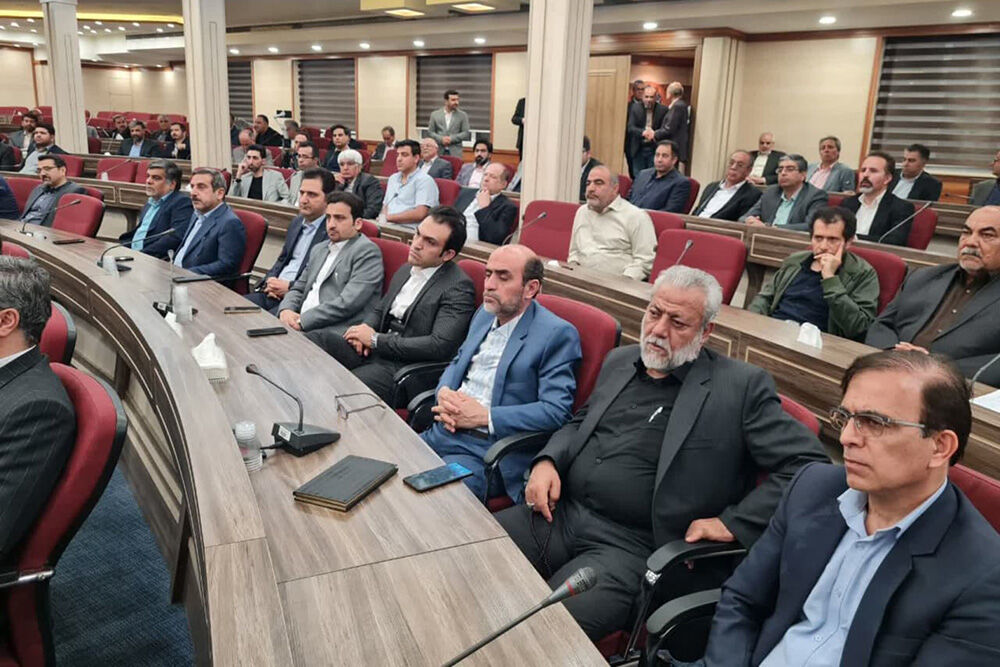 اقتصاد صادرات محور حمایت میشود| قم میتواند یک استان بزرگ اقتصادی شود