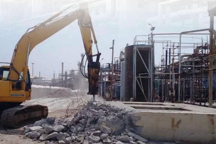 آغاز عملیات نصب سامانه تزریق کلرمایع در پتروشیمی آبادان آغاز عملیات نصب سامانه تزریق کلرمایع در پتروشیمی آبادان