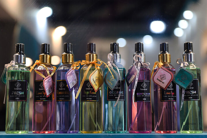 سی و دومین نمایشگاه مواد شوینده،آرایشی،بهداشتی،سلولزی و ماشین آلات وابسته برگزار شد سی و دومین نمایشگاه مواد شوینده،آرایشی،بهداشتی،سلولزی و ماشین آلات وابسته برگزار شد