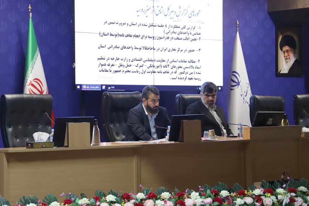 تأکید بر تعیین تکلیف نمایشگاه بینالمللی فرش قم| مهمترین بازار تجار قمی در روسیه است