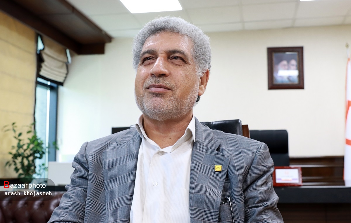 تبدیل مناطق آزاد به کانون قاچاق کالا| تفسیر اشتباه تعطیلی مالیاتی با معافیت مالیاتی را فریاد زدم