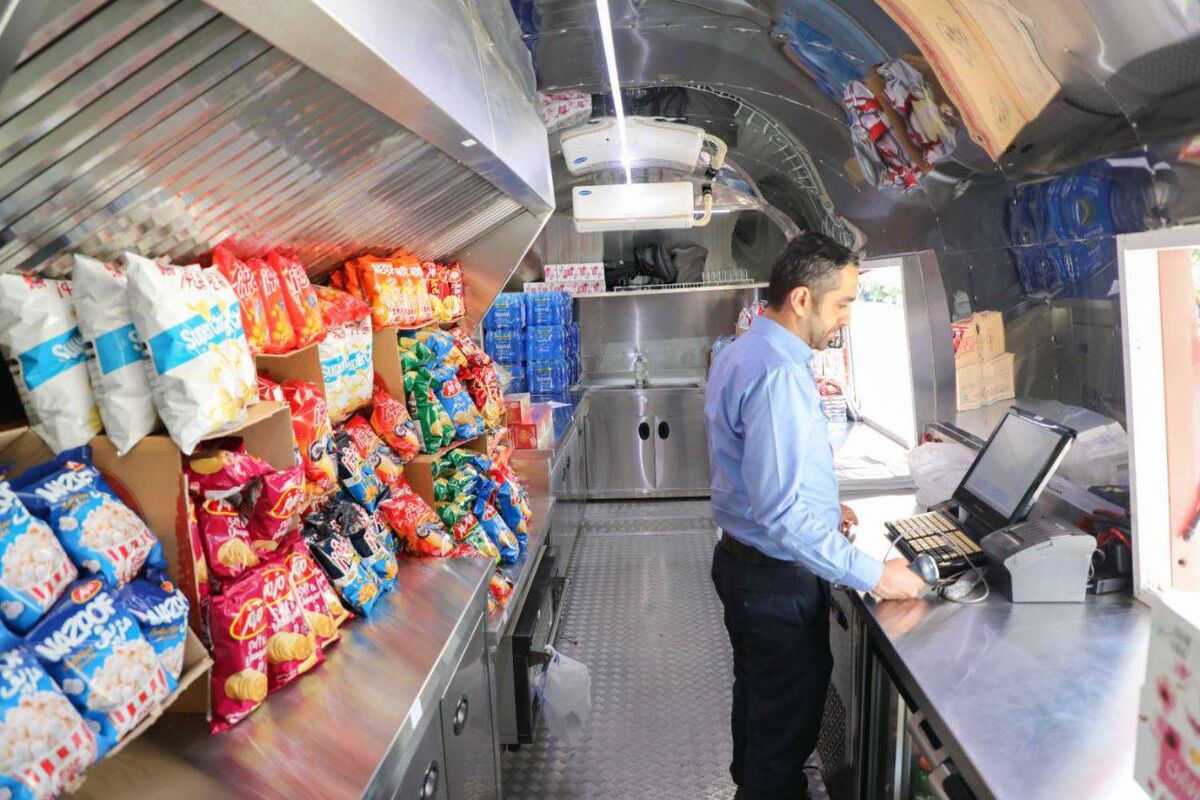 خدمت نوین فروشگاههای شهروند همزمان با نوزدهمین نمایشگاه گل و گیاه تهران به شهروندان