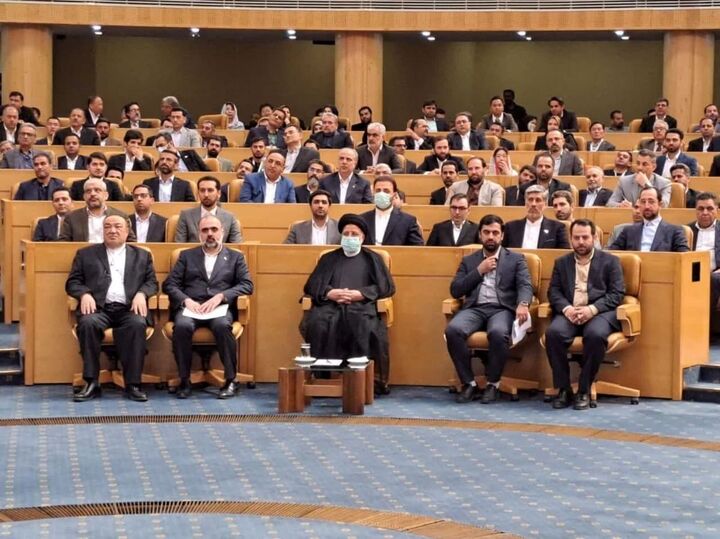 پنجمین نمایشگاه توانمندی‌های صادراتی ایران کار خود را آغاز کرد
