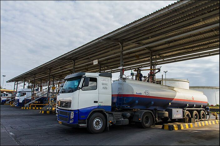 ۱۳ هزار نفتکش در انتظار اتصال به سامانههای برخط اندازه گیری ۱۳ هزار نفتکش در انتظار اتصال به سامانههای برخط اندازه گیری