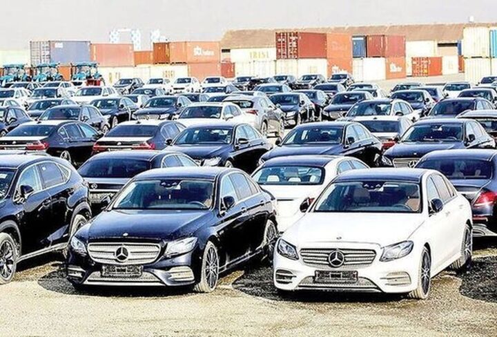 مهلت ثبتنام خودروهای وارداتی تا ۲۰ آذر تمدید شد مهلت ثبتنام خودروهای وارداتی تا ۲۰ آذر تمدید شد