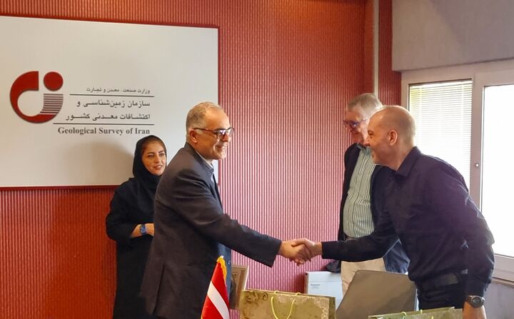 همکاری ایران و اتریش در زمینه‌های مختلف علوم‌زمین توسعه می‌یابد
