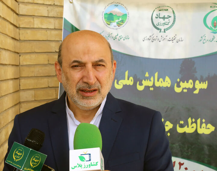 انتقال رایگان دانش و فناوری کشاورزی به بخش خصوصی برای تجاری سازی  انتقال رایگان دانش و فناوری کشاورزی به بخش خصوصی برای تجاری سازی