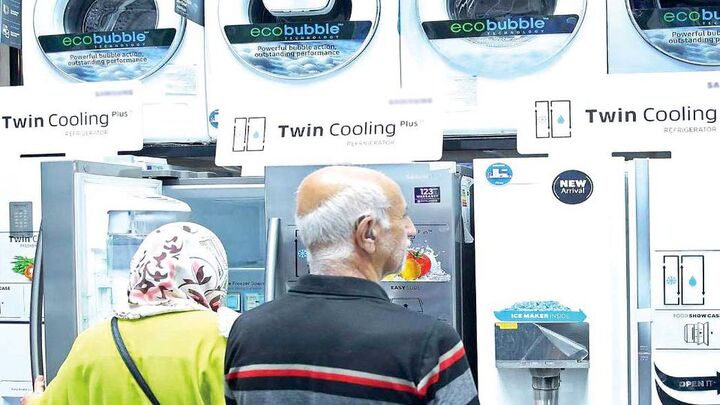 افزایش ۴۰ درصدی قیمت نهاده های تولید / فرآیندهای قیمت گذاری لوازم خانگی مربوط به سال ۹۲ است افزایش ۴۰ درصدی قیمت نهاده های تولید / فرآیندهای قیمت گذاری لوازم خانگی مربوط به سال ۹۲ است