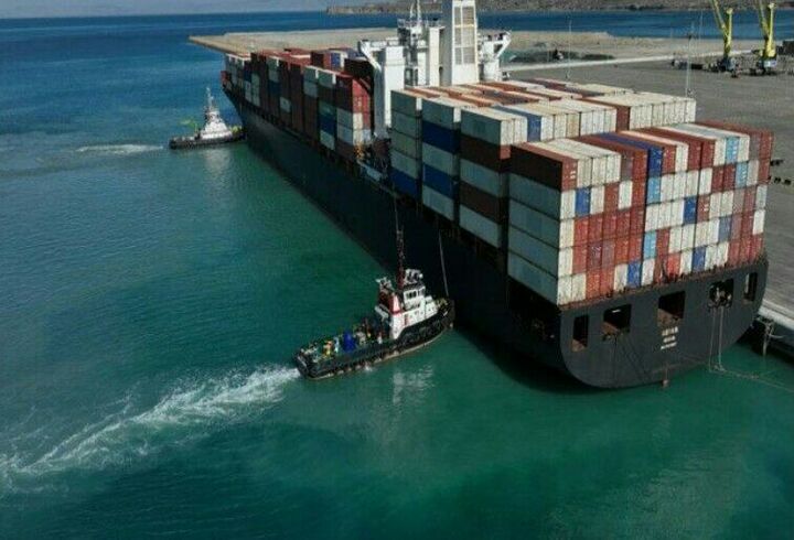 عملیات کانتینری در بندر چابهار  ۵ برابر شد  عملیات کانتینری در بندر چابهار  ۵ برابر شد