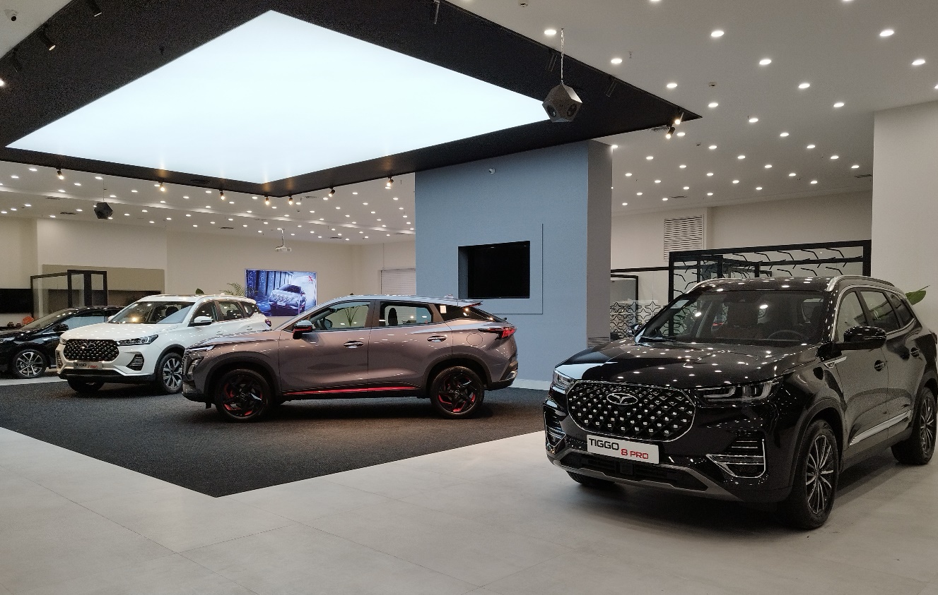 جاری روح فونیکس در شهرهای مختلف کشور